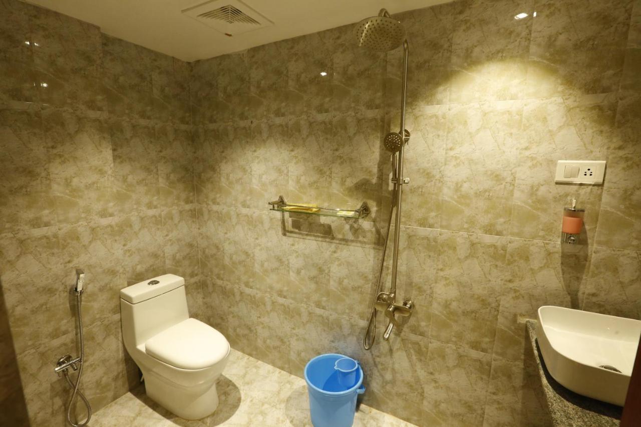 Nitheesh Residency Otel Kanchipuram Dış mekan fotoğraf