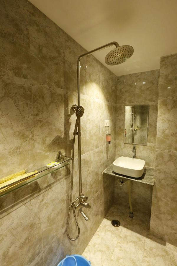 Nitheesh Residency Otel Kanchipuram Dış mekan fotoğraf