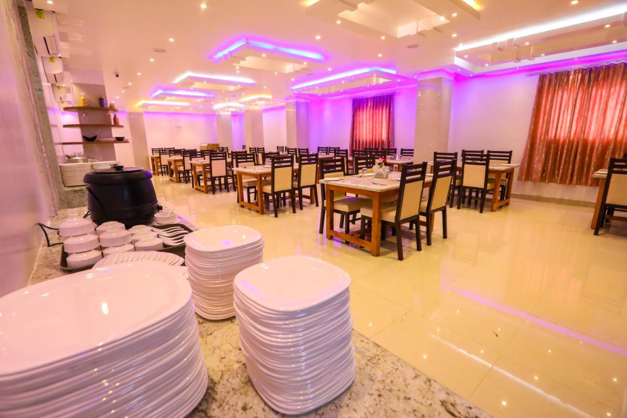 Nitheesh Residency Otel Kanchipuram Dış mekan fotoğraf
