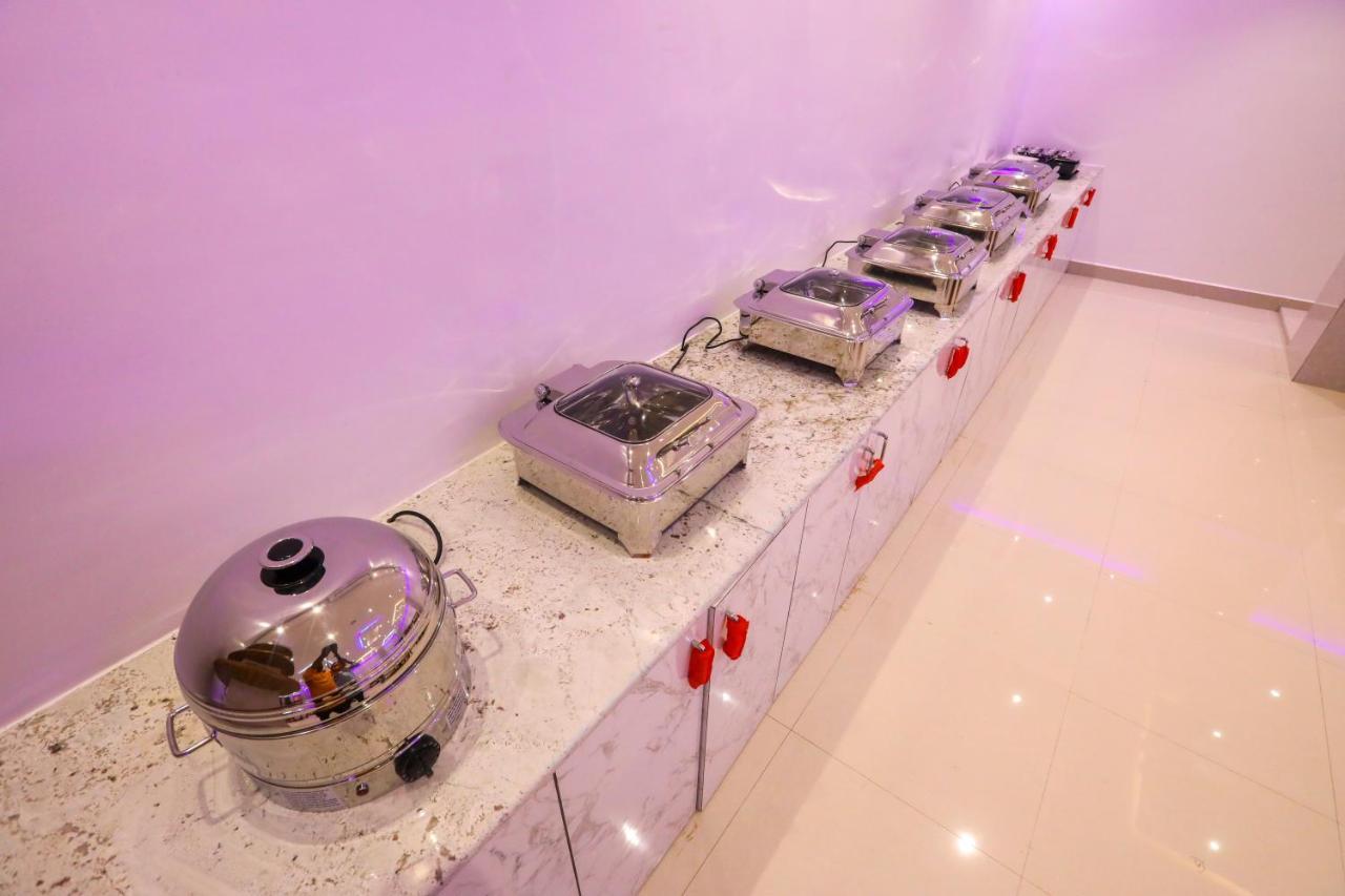Nitheesh Residency Otel Kanchipuram Dış mekan fotoğraf