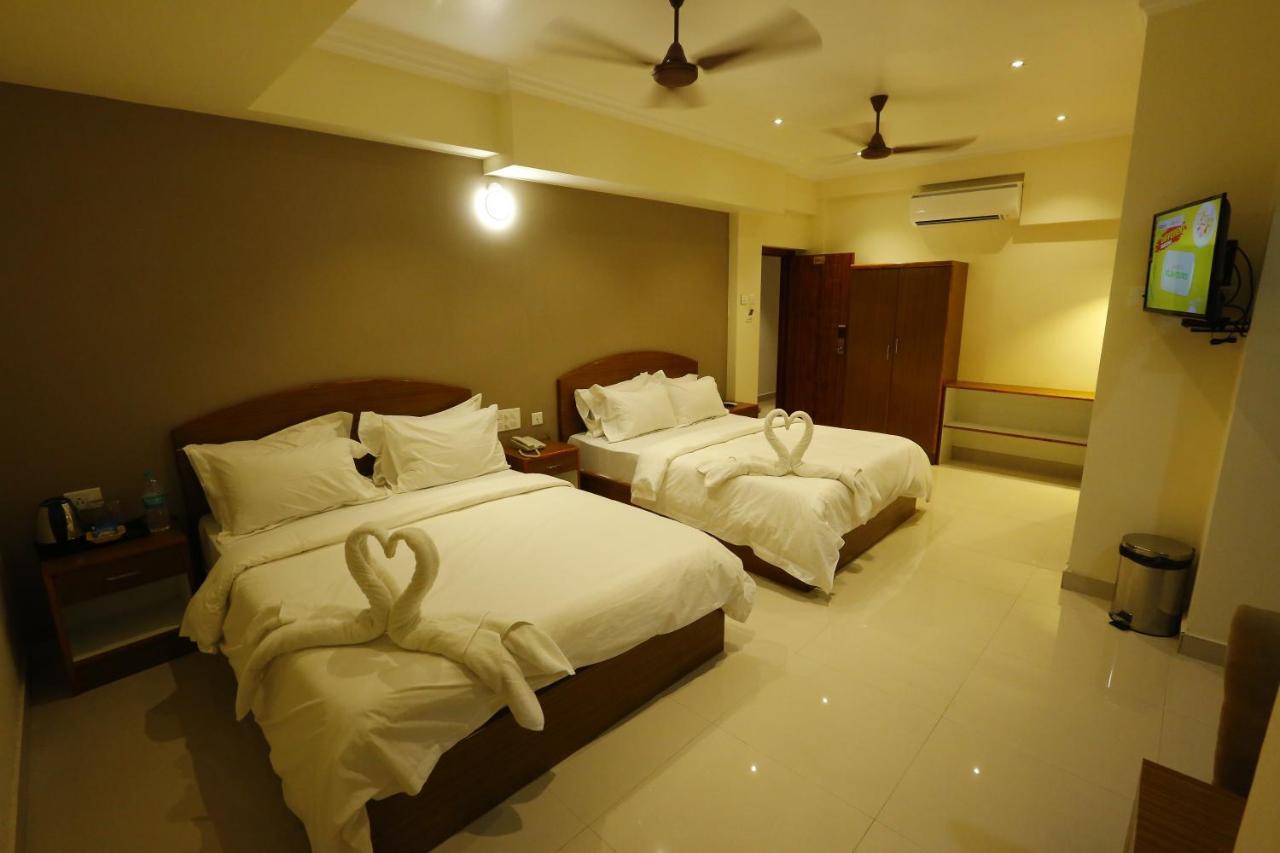 Nitheesh Residency Otel Kanchipuram Dış mekan fotoğraf