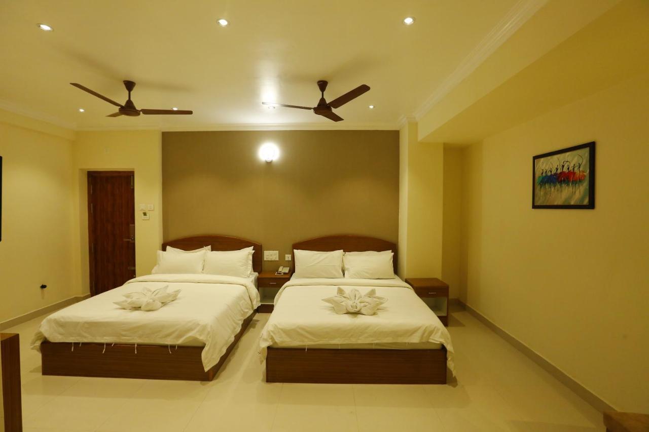 Nitheesh Residency Otel Kanchipuram Dış mekan fotoğraf